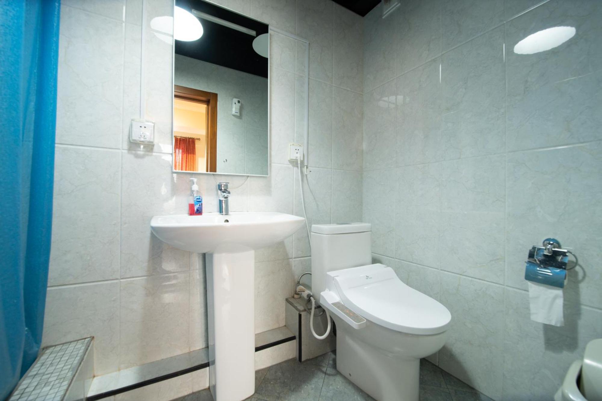 Zaya Hostel Oelan-bator Buitenkant foto