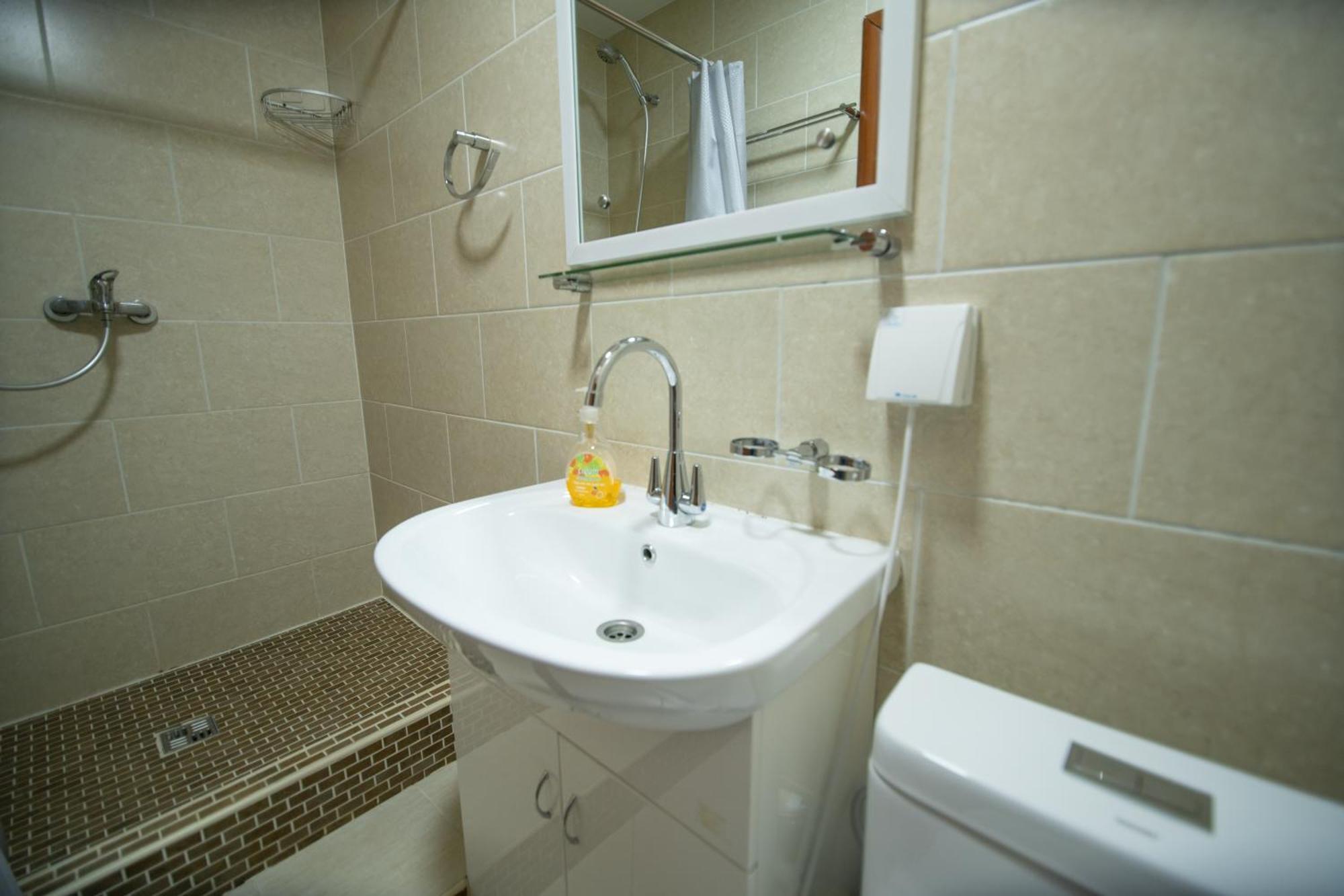 Zaya Hostel Oelan-bator Buitenkant foto
